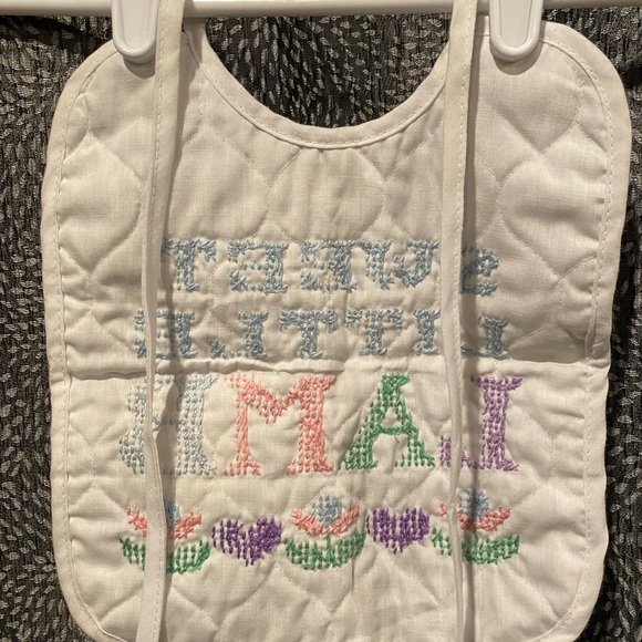 Vintage Cross-stitch bib - Picture 3 of 3